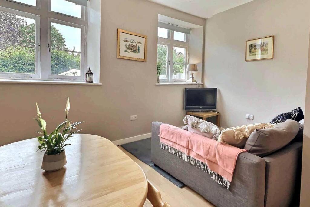 Apartament Cotswold Chapel, Sleeps Up To 5 In Kingsize Beds Chipping Norton Zewnętrze zdjęcie